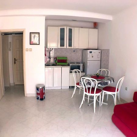 בודווה One Bedroom Apartment 500M From The Beach מראה חיצוני תמונה
